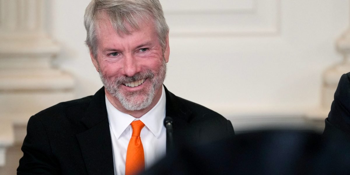 Strategy buys more Bitcoin—$264 million of it—even as Bitcoin slumps to $87,000