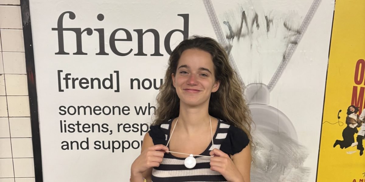 I tried the viral AI ‘Friend’ necklace everyone’s talking about—and it’s like wearing your senile, anxious grandmother around your neck