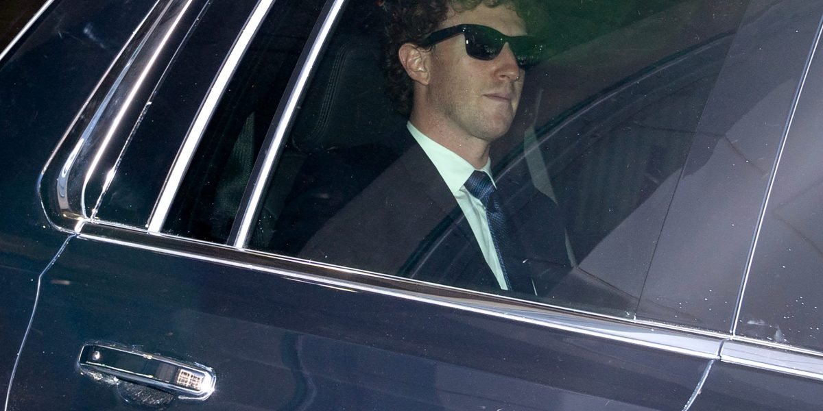 After spending $14 billion to build an AI super team, will Mark Zuckerberg ask Google for Gemini?