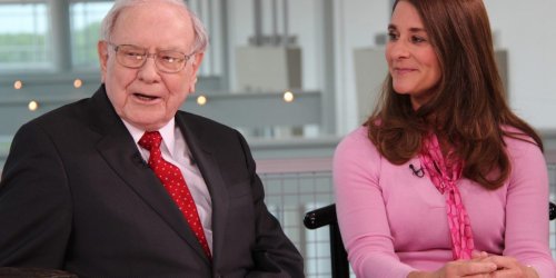 Melinda French Gates shares the advice Warren Buffett gave her when she felt overwhelmed: I replay it in my head when I get tough on myself