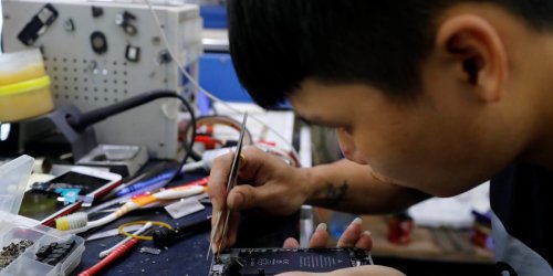 Oregon’s new right to repair law bans ‘parts pairing’ in defiance of Apple