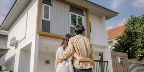 These former six-figure earners got trapped in jobs because of luxury ‘lifestyle creep’—they sacrificed it all and went in search of financial freedom