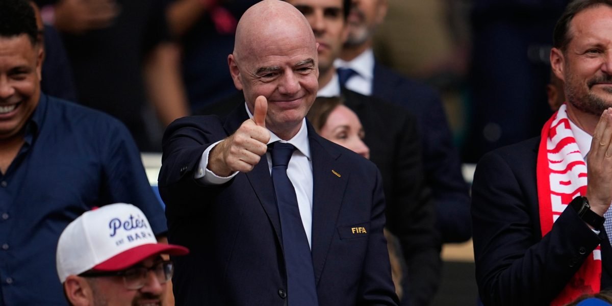 FIFA President Infantino spent over 100 hours in the air during the 2026 World Cup amid pledge to reduce carbon emission