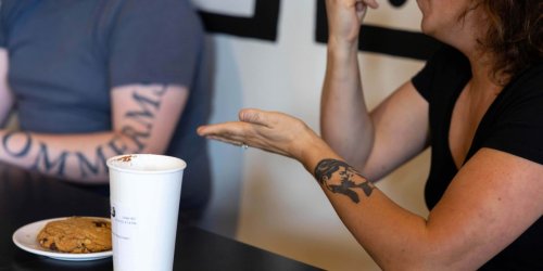 Meet an Oregon cafe where American Sign Language is the default way to order