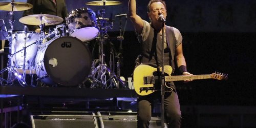 Springsteen, Conan O’Brien drummer Max Weinberg sues Florida garage over $125,000 Mercedes restoration gone awry