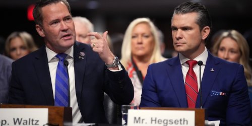 Trump administration’s use of disappearing Signal messages to discuss military strikes not allowed under record law, experts say