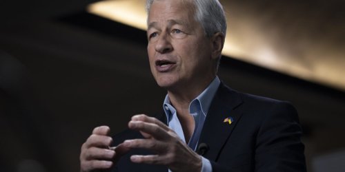 Jamie Dimon says Americans are on an economic ‘sugar high’—and he’s urging clients to batten down the hatches and prepare for rates to hit 7%