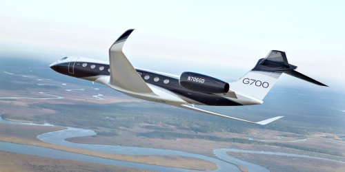 What luxuries await Elon Musk in his new $80 million Gulfstream private jet