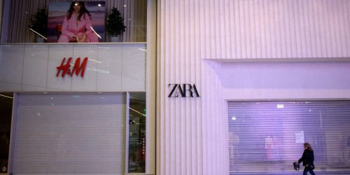 Russia shoppers are still buying new goods from Zara and other brands that pulled out of the country. Here’s how