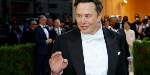 Elon Musk’s Twitter is accused of stiffing a private jet company out of $200,000