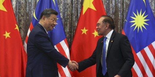 Xi Jinping’s jaunt through Southeast Asia is ‘a reassurance and a warning’ to trading partners as the region is caught between the U.S. and China