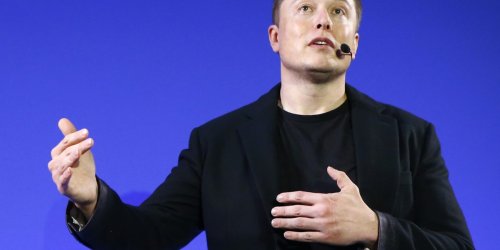 Elon Musk debuts humanoid Tesla robot to cheering crowd but AI experts aren’t impressed: ‘Next level cringeworthy’