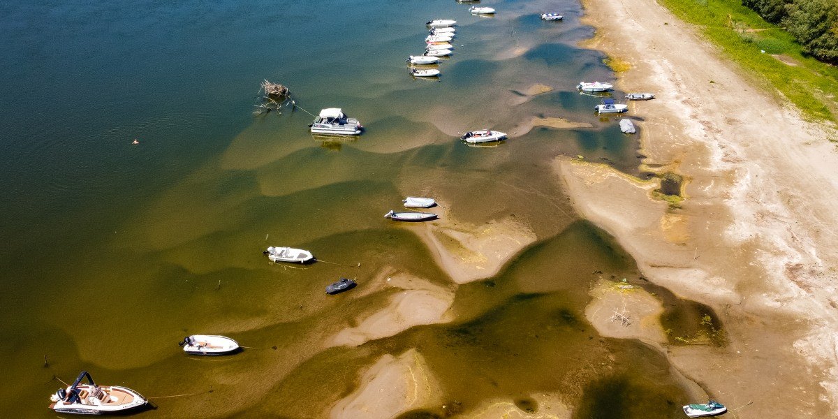 The Dry Danube: Europe’s legendary river got so low that a cruise ship ran out of food and water