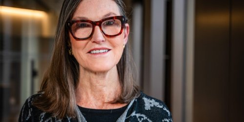 Tesla bull Cathie Wood says it isn’t just Elon Musk’s politics that are causing Tesla’s ‘demand hit.’ It’s also a bad economy