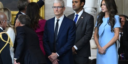Apple CEO Cook urged by Senator Warren to disclose Trump tariff talks