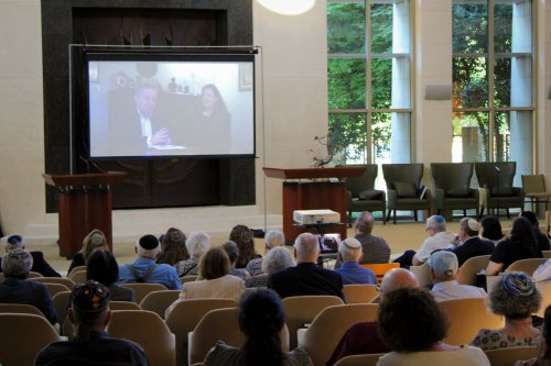 As antisemitism reports rise, Fort Worth Jewish community remembers the Holocaust