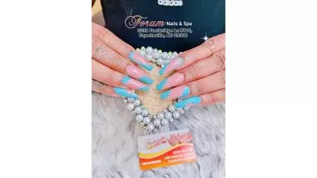 Let's your nails glow and spark everyday!