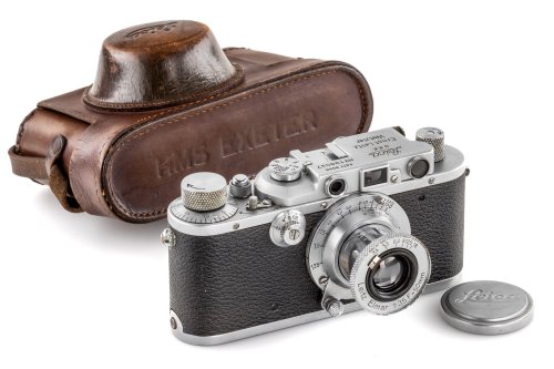 Bieterduell um Vintage-Militärkameras bei 41. Leitz Photographica Auction