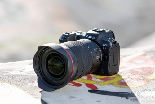 Canon: Firmware-Updates für die EOS R3 und die EOS R5