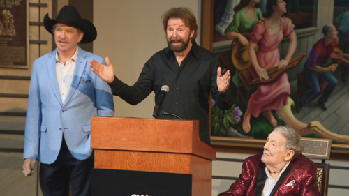 Country Music Hall of Fame announced 2022 inductees: Galante, Lewis and Whitley