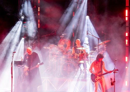 Smashing Pumpkins add shows in St. Louis, Kansas City on 2024 North American tour