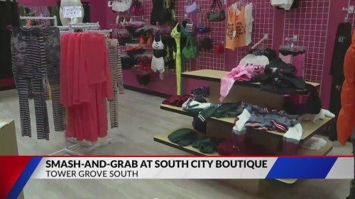 Caught on camera: burglars ransack St. Louis Boutique, escape with loot