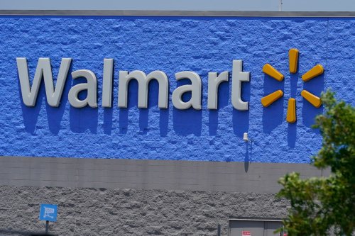 Walmart plans to donate $1M to United Way fund following mass shooting at Chesapeake, Va store