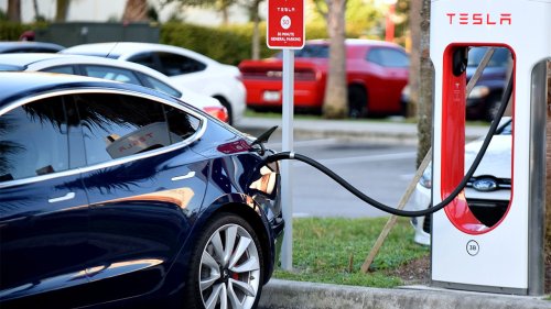 California adds electric vehicle fees up to $175