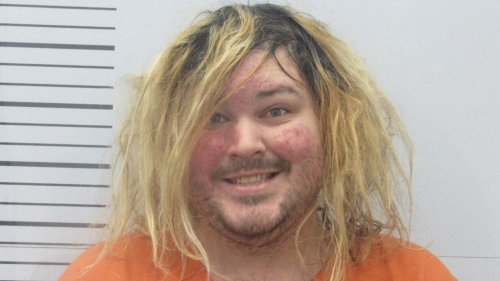 Arkansas intersexual Woman Arrested For Making Bomb Threat Against 