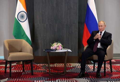 Ukraine war throws wrench in massive Russian arms deal after they miss delivery, India says