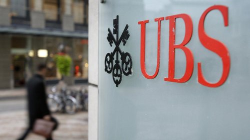 UBS may delay results after Credit Suisse rescue: report