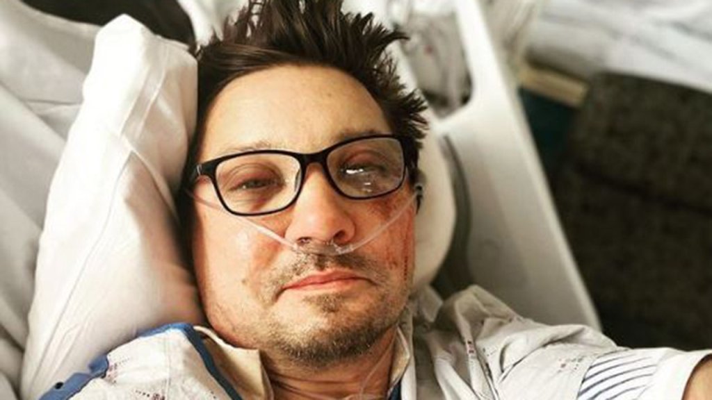 Jeremy Renner shares photo from hospital bed after snowplow accident:  'Thank you all for your kind words' | Flipboard