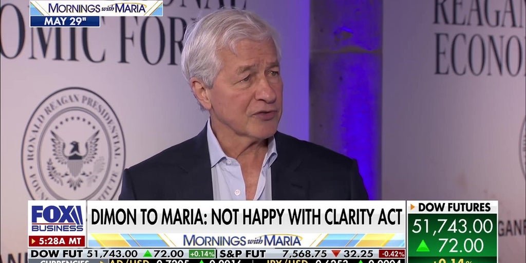 Jamie Dimon unhappy with CLARITY Act for crypto, Coinbase CEO disagrees
