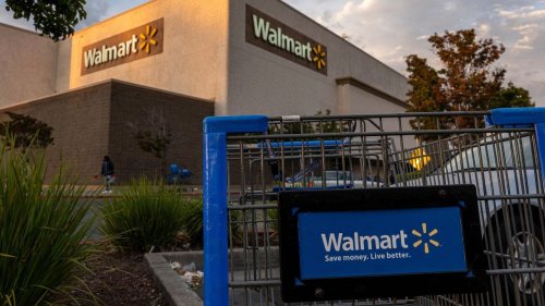 Walmart CEO says customers willing to pay more for convenience