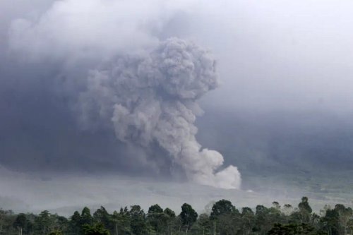 Indonesian volcano erupts, releasing river of lava