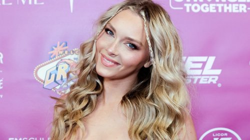 Sports Illustrated Swimsuit model Camille Kostek on the 2022 issue, staying in shape: 'Up for the challenge'