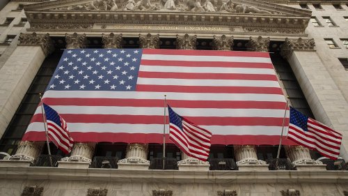 Do markets trade on the Fourth of July?