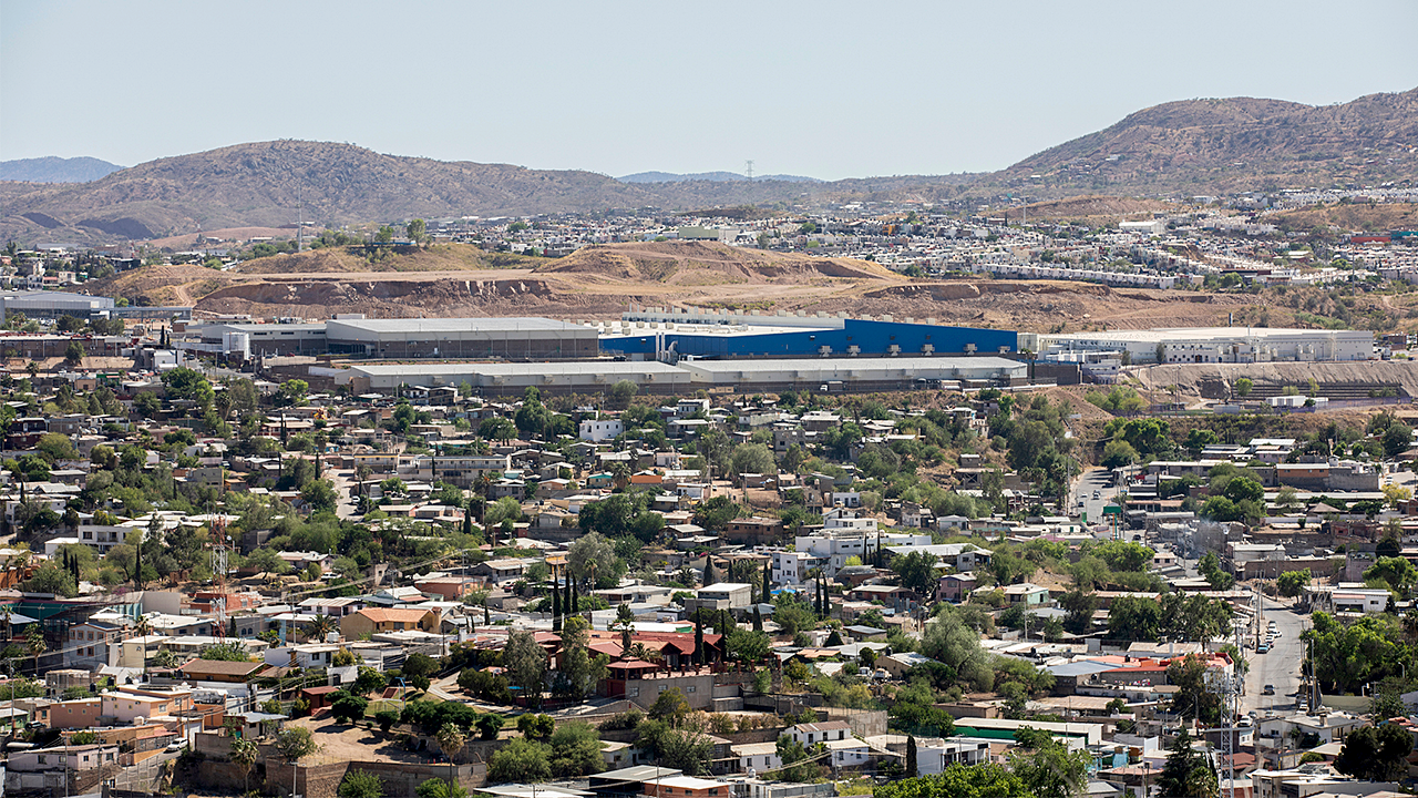 US restricts government travel to Mexican border city over threat concerns
