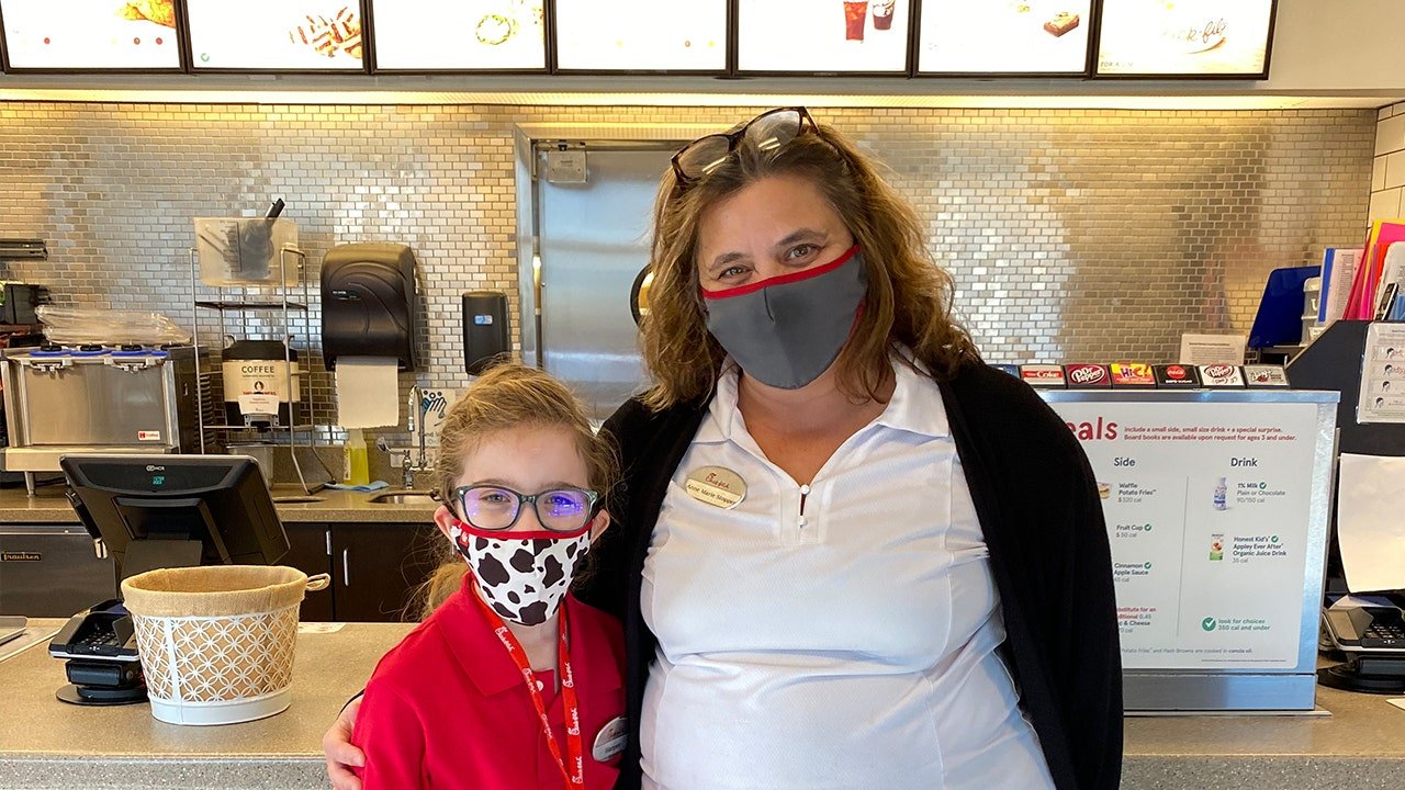Florida girl wears Chick-fil-A uniform to 'heroes' day at school, becomes honorary employee