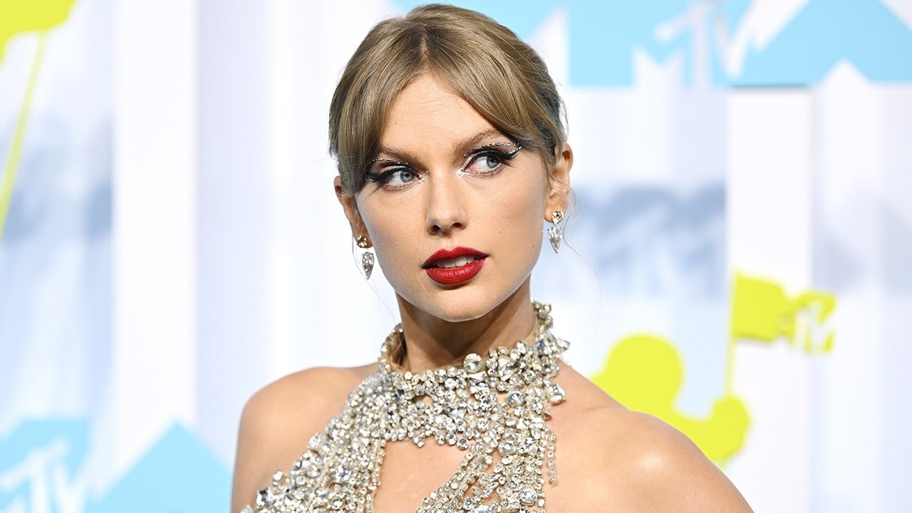 Taylor Swift tickets see huge demand amid reports of Ticketmaster site crash during presale event