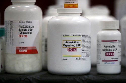 GOP doctor lawmakers warn amoxicillin shortage under Biden could 'devastate' healthcare system