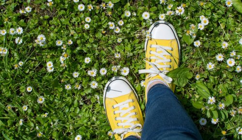 Must-have spring sneakers for your wardrobe
