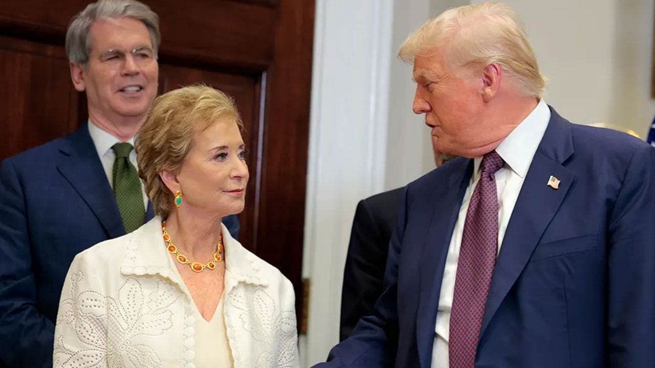 Bộ trưởng Giáo dục Linda McMahon cáo buộc những người chỉ trích mắc 'Hội chứng loạn trí Trump'
