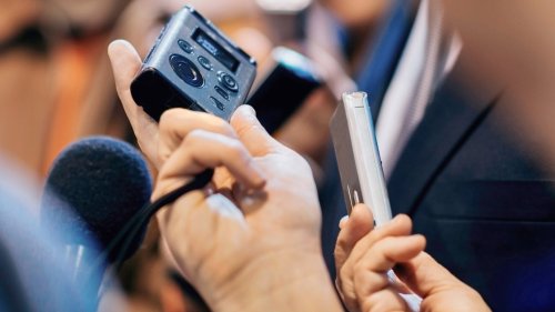 These AI transcription voice recorders surge in popularity