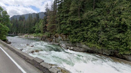 2 bodies recovered from popular waterfall in Washington state after hikers went missing