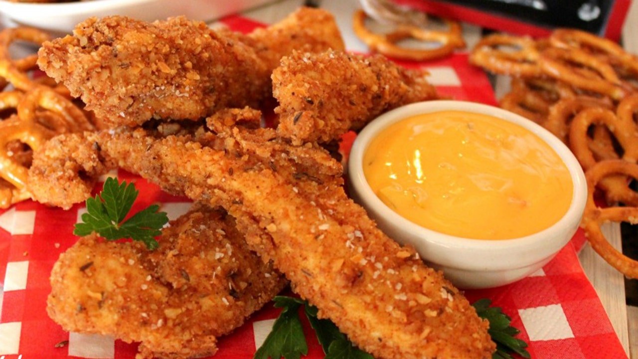 Mouth watering pretzel fried chicken recipe is a picnic-perfect summer dish