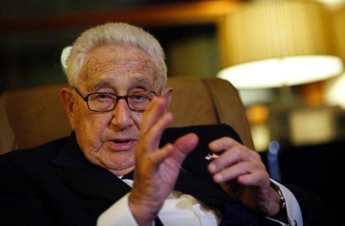 Henry Kissinger says Ukraine must make Russia concessions to end conflict
