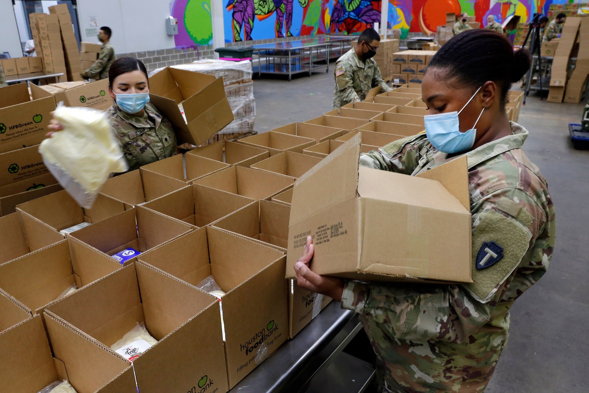 Largest food bank in US sees demand double amid coronavirus pandemic