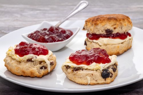 Royal eats: Royal Pastry Chefs share fruit scone recipe served at Buckingham Palace