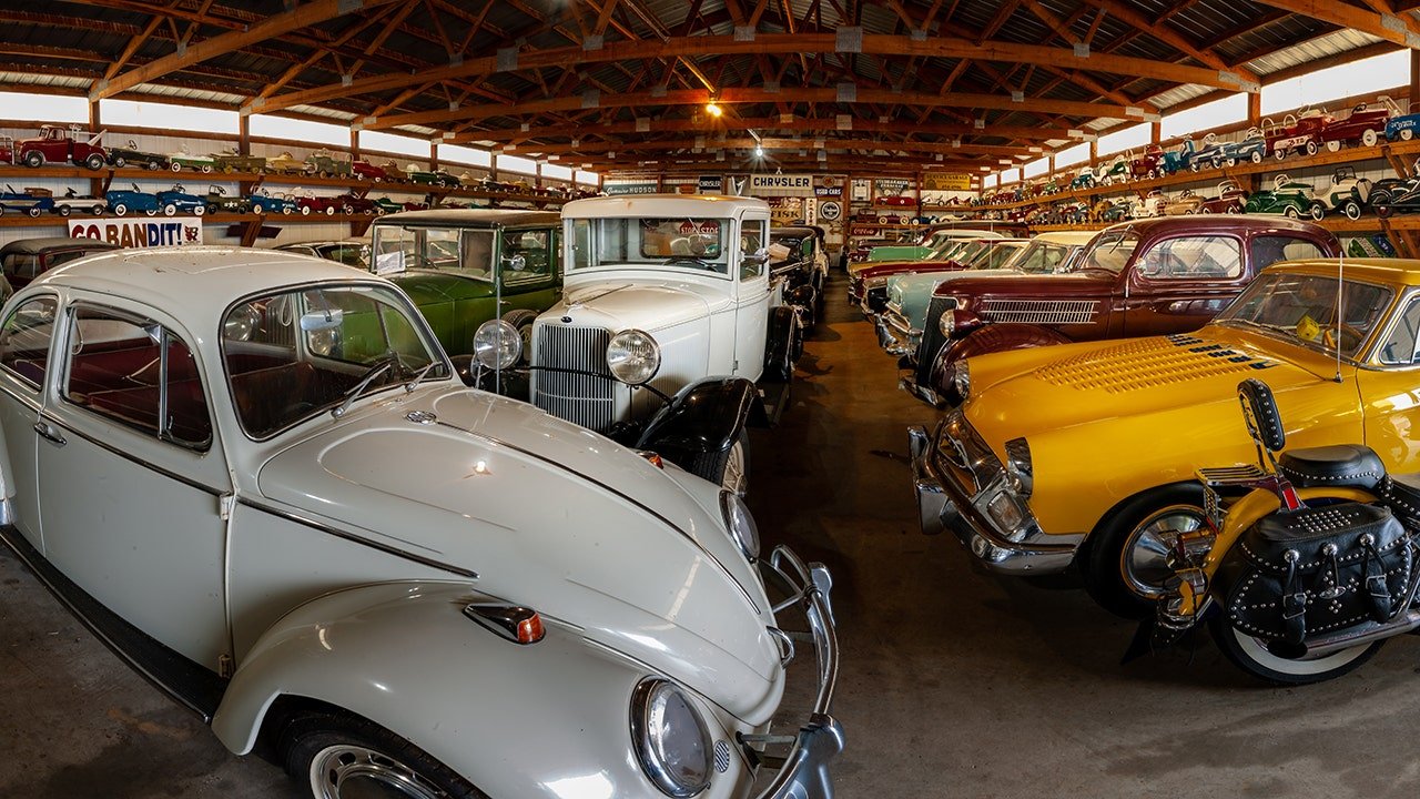 Wisconsin classic car and toy museum auctioning its entire collection following owner's death